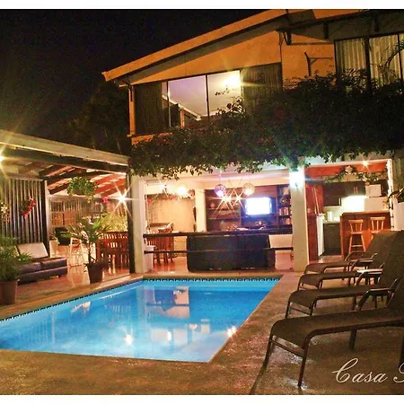 Casa Reflejos City View